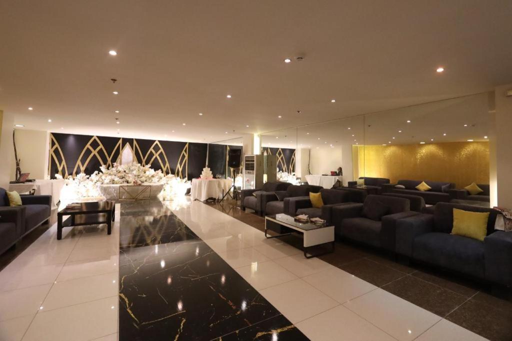 Manzel Aram 105-By Alazmi- Hotel Riyadh Ngoại thất bức ảnh