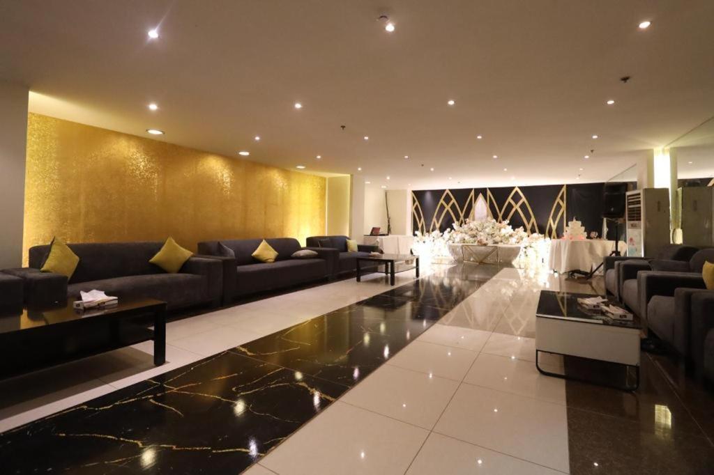 Manzel Aram 105-By Alazmi- Hotel Riyadh Ngoại thất bức ảnh
